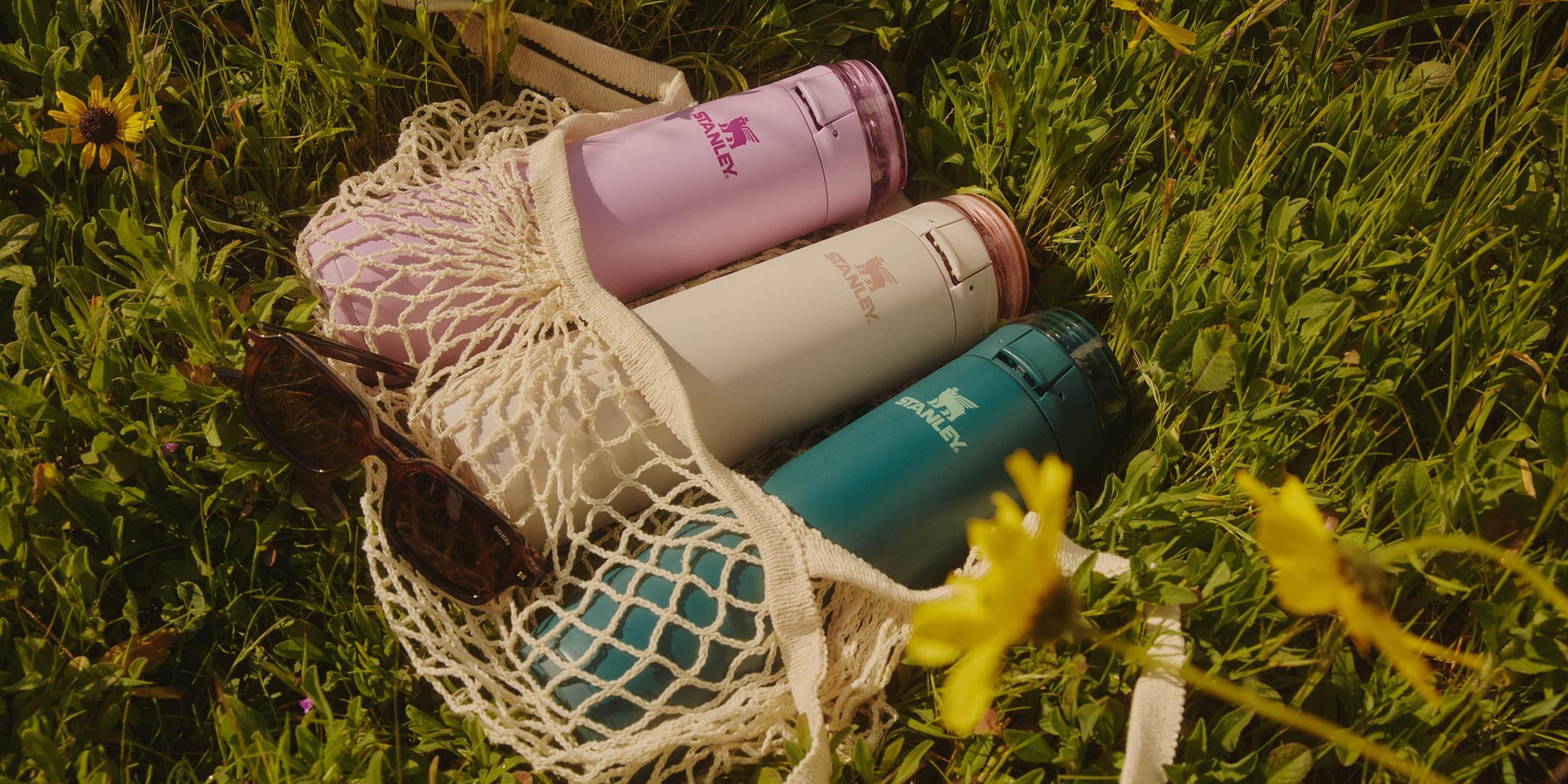 Stanley Flowstate Spring Bottle